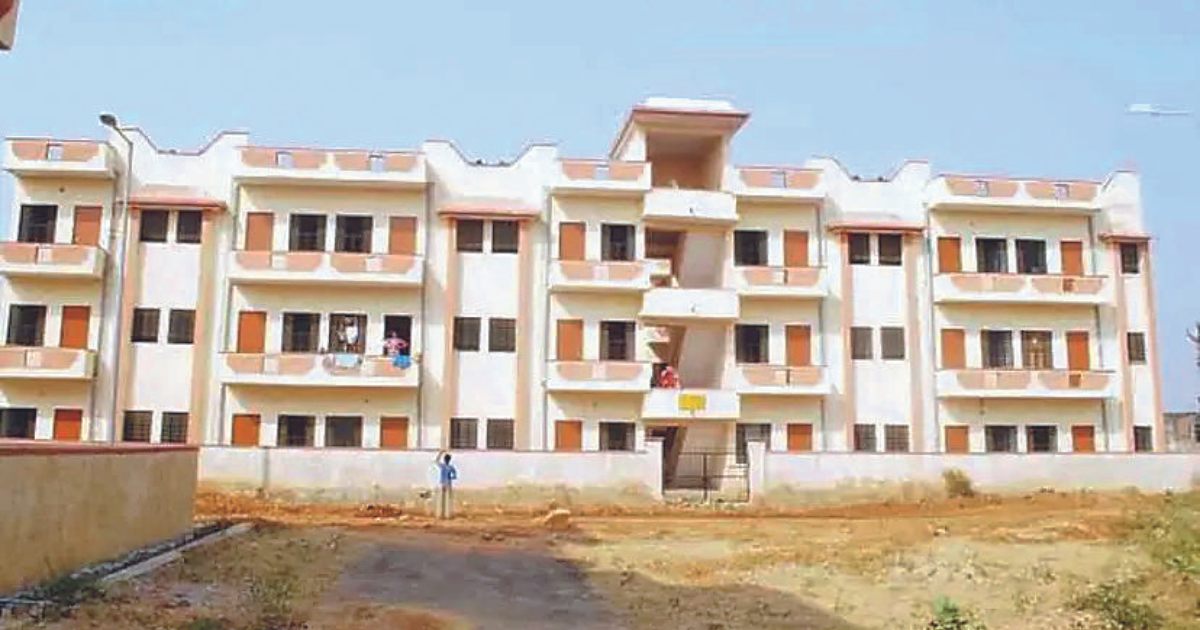 Govt’s major announcement for EWS category; to give vacant flats on rent